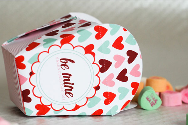 valentines-free-printable-download-take-out-box-1