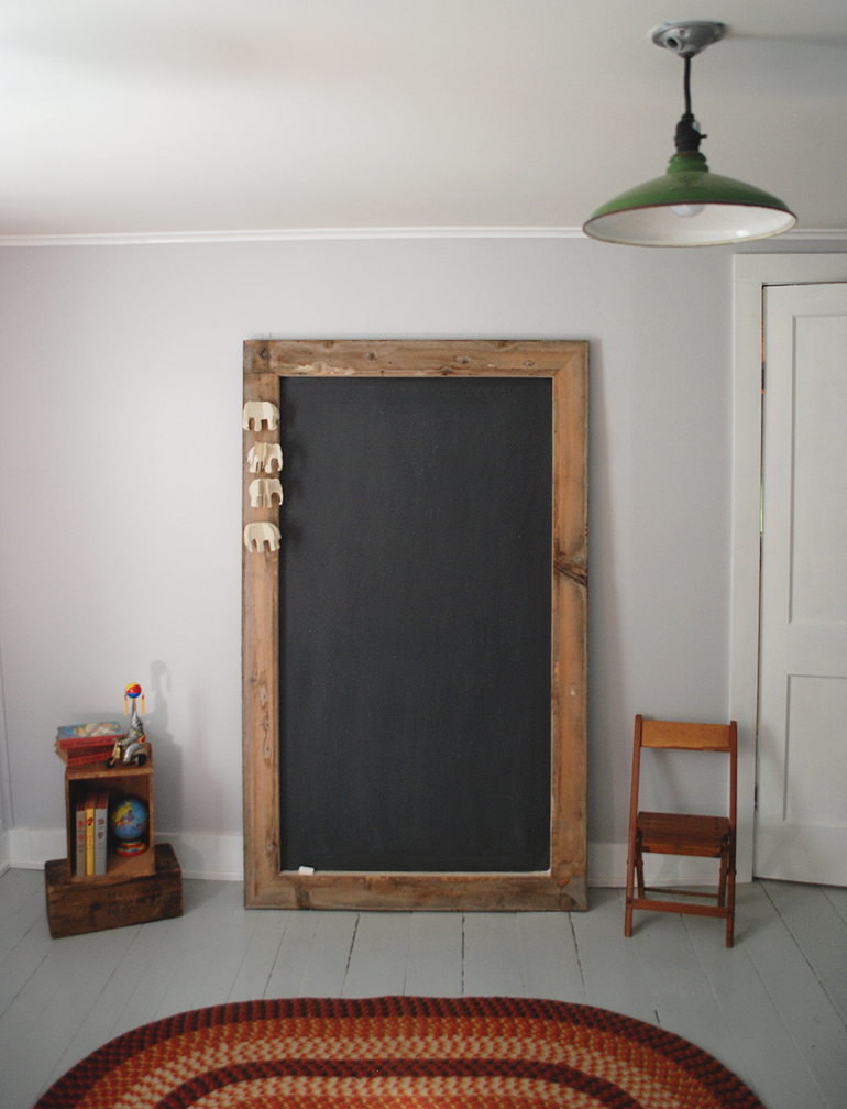 DIY-Giant-Chalkboard-The-Merrythought-