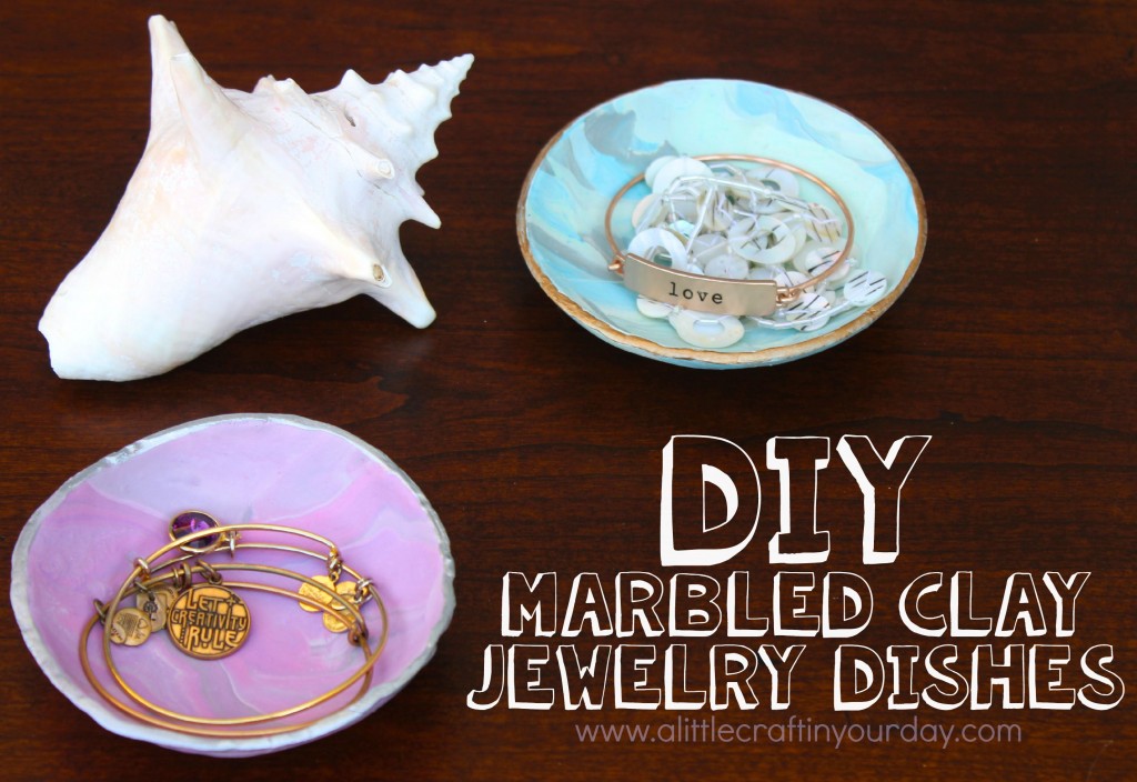 DIY_Marbled_Clay_Jewelry_Dishes