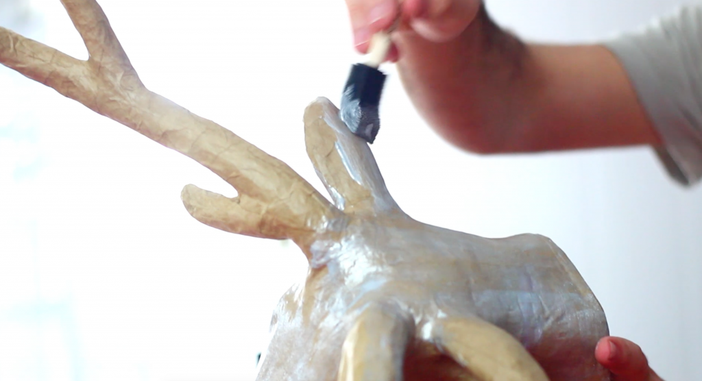 DIY_Deer_head_wreath_4