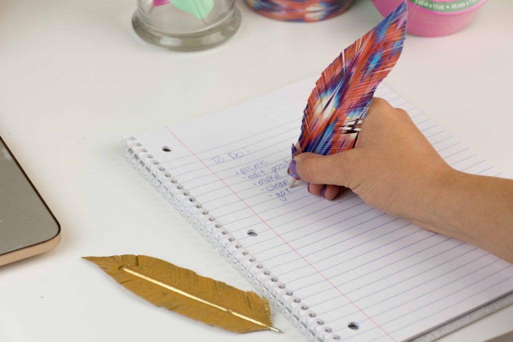 duck_tape_feather_pens
