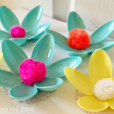 16 Plastic Spoon Projects for the Thrifty Crafter thumbnail