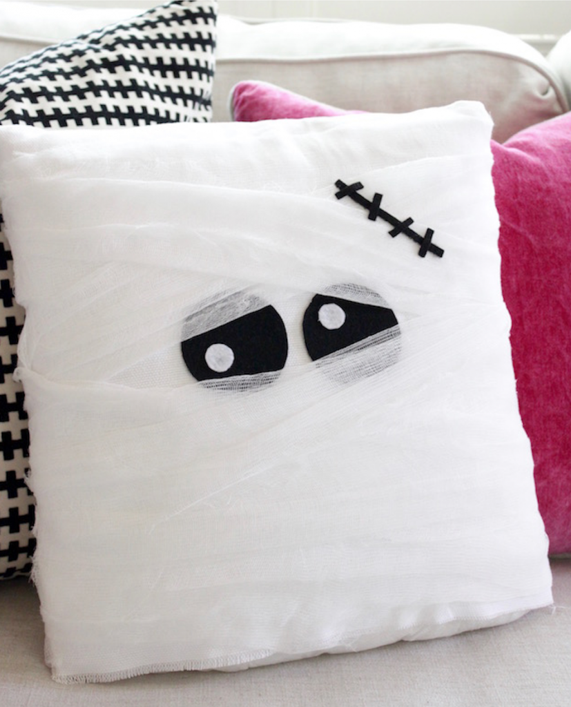 diy halloween ideas, diy halloween crafts, halloween diys, diy halloween party decor, diy halloween home decor, diy halloween crafts