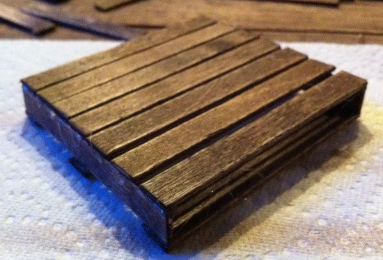 How To Make A Mini Pallet Coaster For Your Pallet Coffee Table