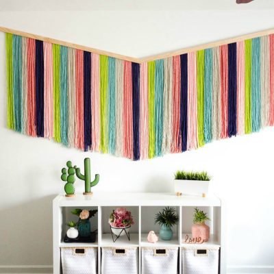 How to make a DIY Yarn Wall Hanging thumbnail