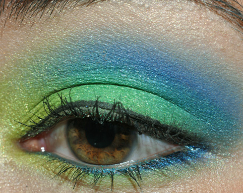 Tropical Paradise (Green, Teal, & Blue Eyes)       