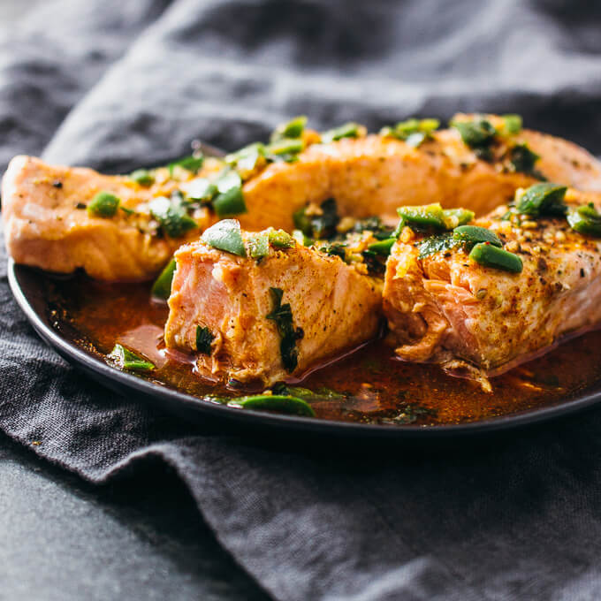 INSTANT POT SALMON WITH CHILI-LIME SAUCE