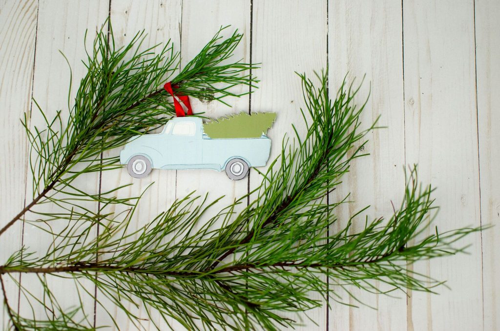 Print and Cut Truck Ornament