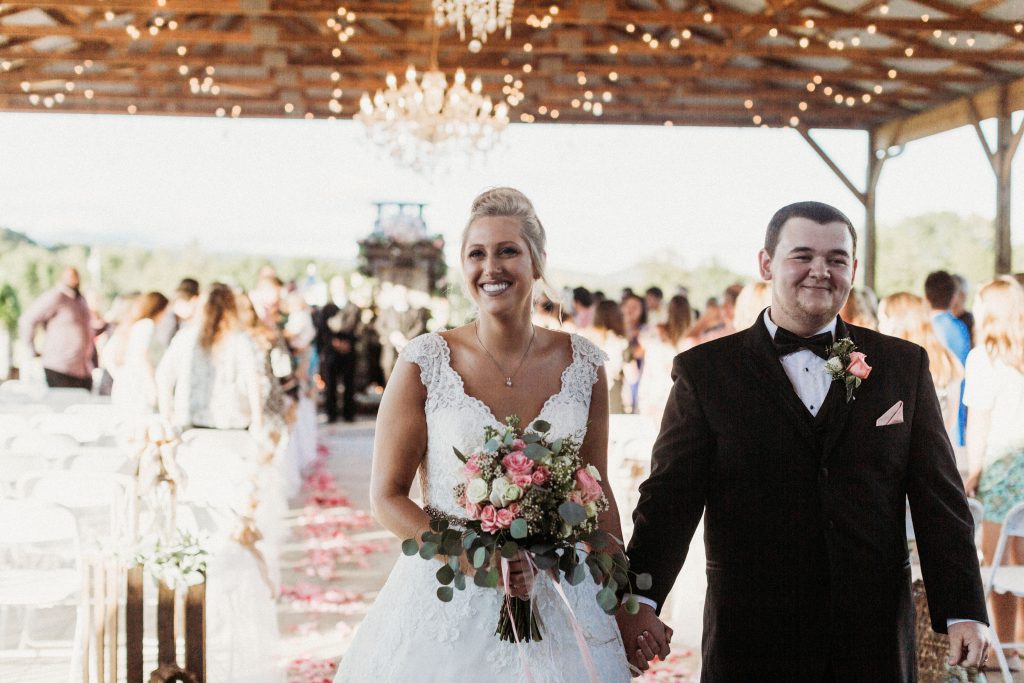 DIY Wedding Flowers - Wedding Centerpieces