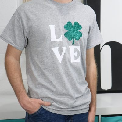 Easy St. Patrick’s Day T-Shirt With Your Cricut! thumbnail