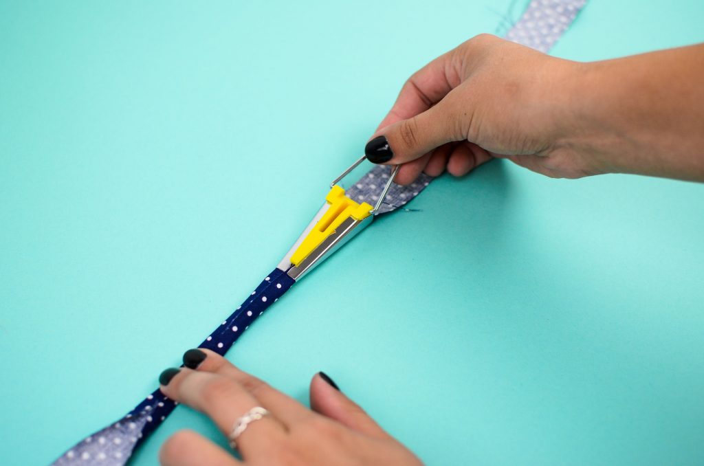 how to make your own bias tape 