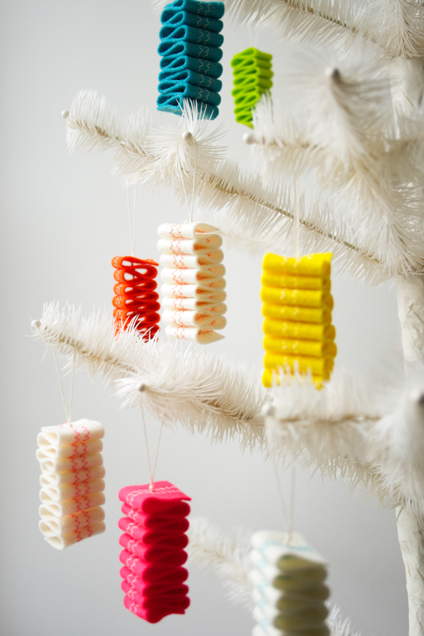 Ribbon Candy Felt Ornaments Christmas Holiday Craft Projects