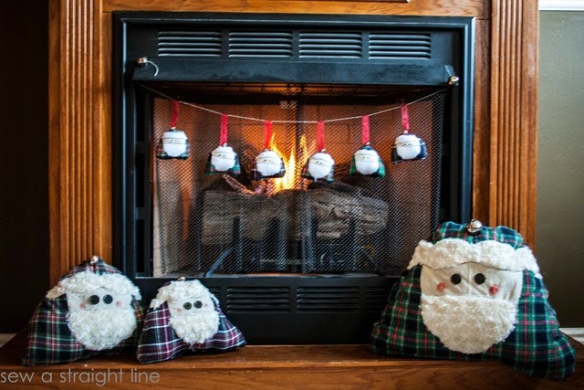 Santa Face Pillows Christmas Holiday Crafts