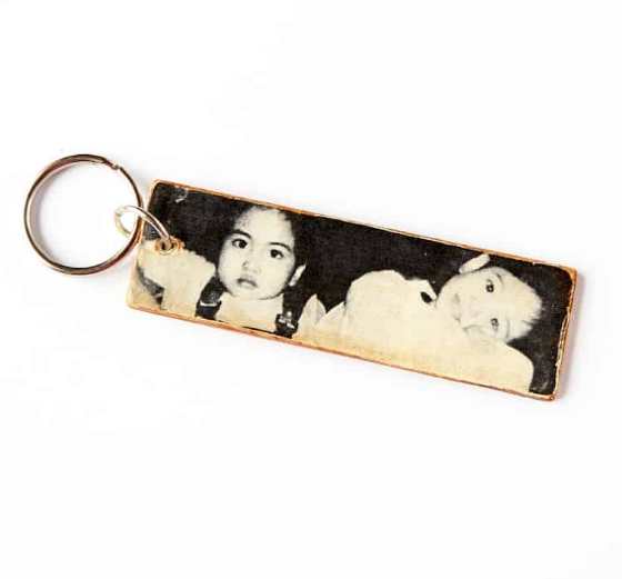 A homemade photo keychain mother's day gift for the holiday