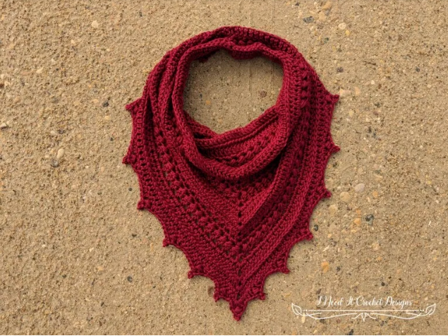 Bauble Bandana Cowl – Free Crochet Pattern