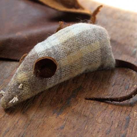 Adorable catnip mouse for your cats