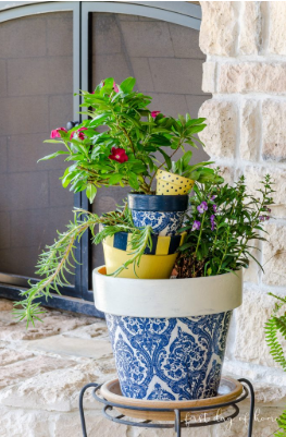 flower pots decorated with decoupage