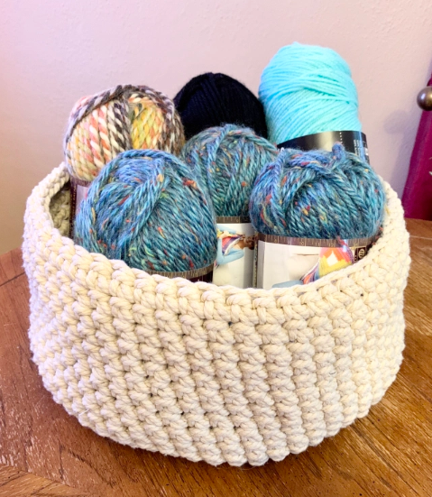 Easy Crochet Basket – Free Pattern
