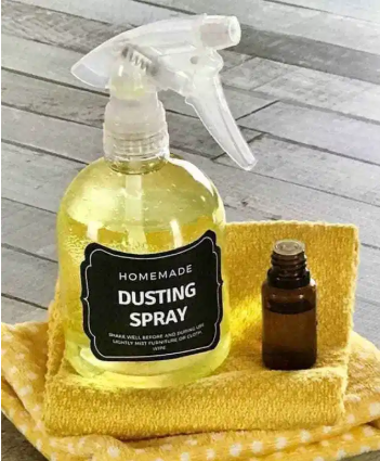 Cheap and homemade dusting spray with only 3 ingredients