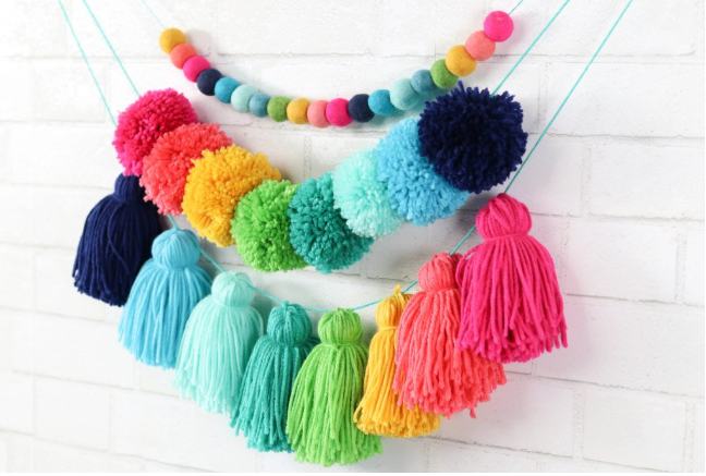 Colorful yarn tassel garland