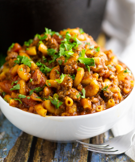 Easy home-style and warm comforting American goulash meal for the family
