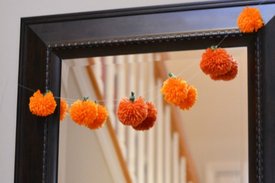 Easy DIY Yarn Pumpkins No Sew Pumpkin Garland Home Decoration