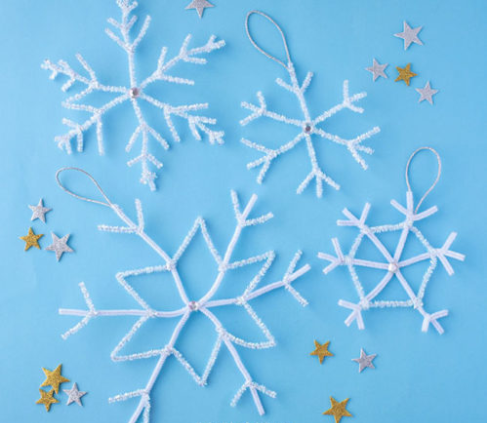 pipe cleaner snowflakes