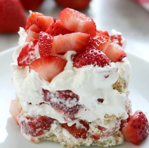 simple and delicious this Strawberry icebox cake
