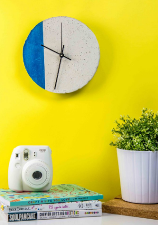 DIY concrete clock a decor that will match your room vibe