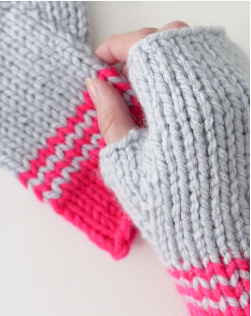 Easy Knit Fingerless Gloves Hand Protection
