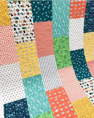 use fat quarters to make this simple quilt