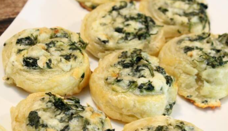Bite sized creamy spinach roll