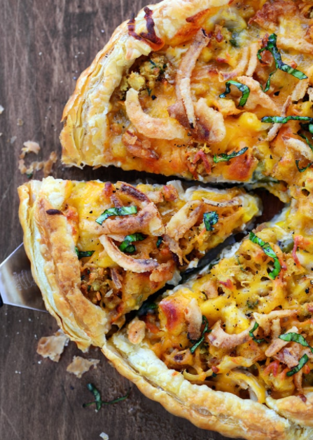 delicious thanksgiving pizza recipe in puff pastry crust 