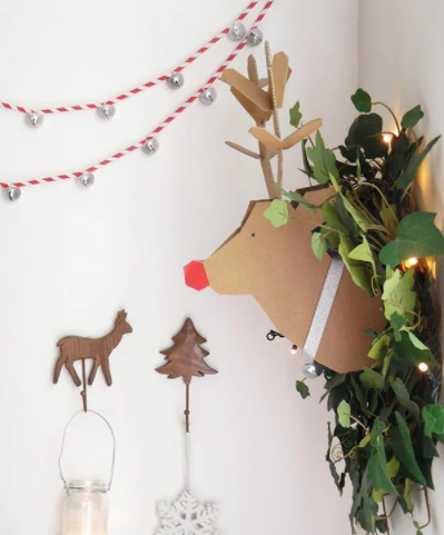 diy straw jingle bell garland christmas holiday decor 