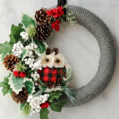 DIY Wreaths Perfect for Winter thumbnail