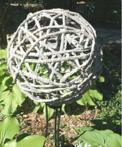 Beautiful and homemade concrete garden orbs for display