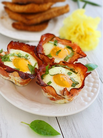 little ham and egg cups 