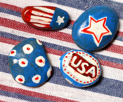 An easy to make patriotic tablecloth weights craft project
