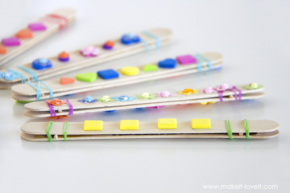 A fun and exciting craft stick harmonicas to make with kids 
