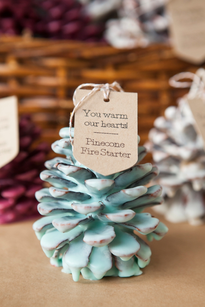 DIY PINECONE FIRE STARTER WEDDING FAVORS FOR THE WINTER
