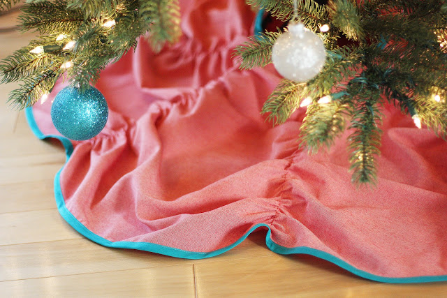Ruched Christmas tree skirt