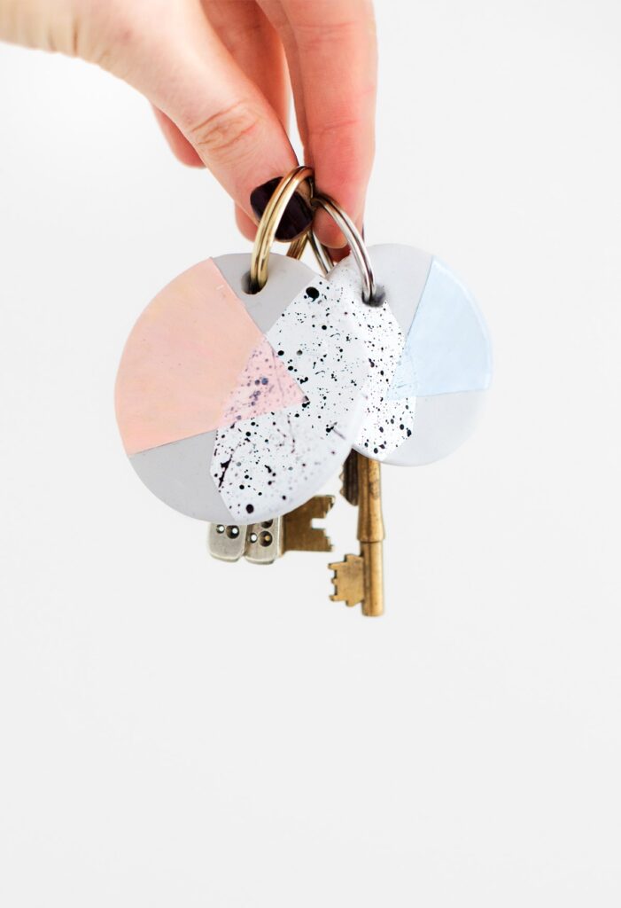 DIY Speckled Clay Keychain cute and easy to make perfect for gifts 