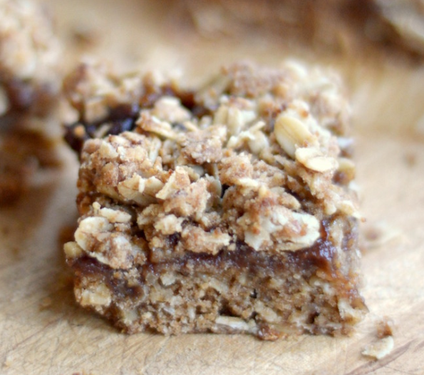 Lightly sweetened whole grain apple butter bars