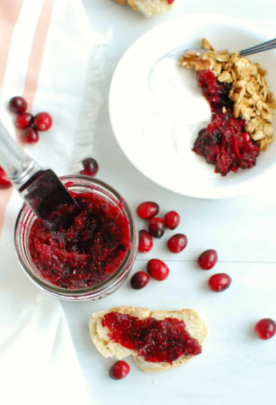 CRANBERRY CHIA JAM DELICIOUS RECIPE TO MAKE IN UNDER 20 MINUTES