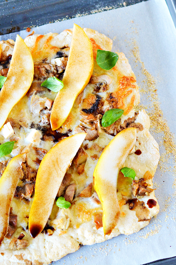 Unique and delicious leftover turkey and pear pizza with balsamic vinegar drizzle