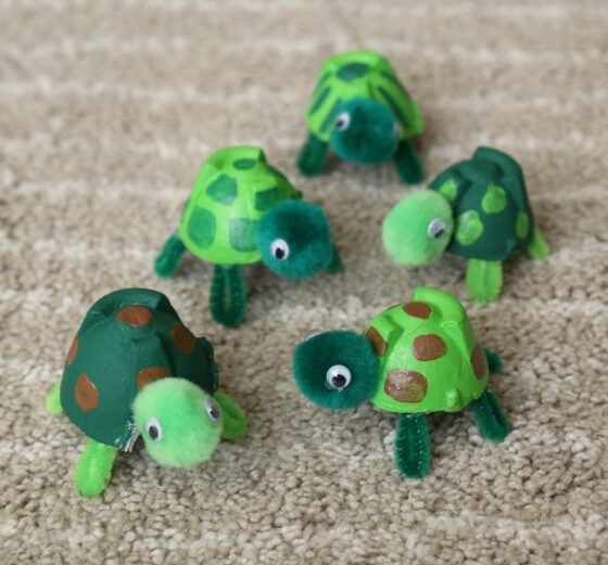 Egg carton turtles