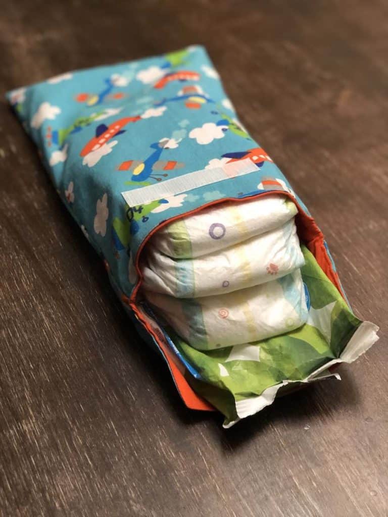 easy and cool Diaper Clutch sewing project