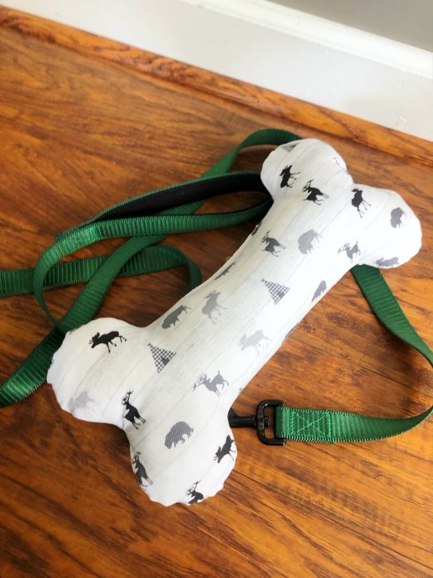 DIY DIY Dog Toys simple and fun sewing project 