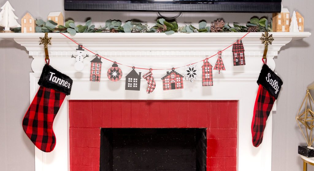DIY Holiday Garland With Your Cricut Christmas Decor