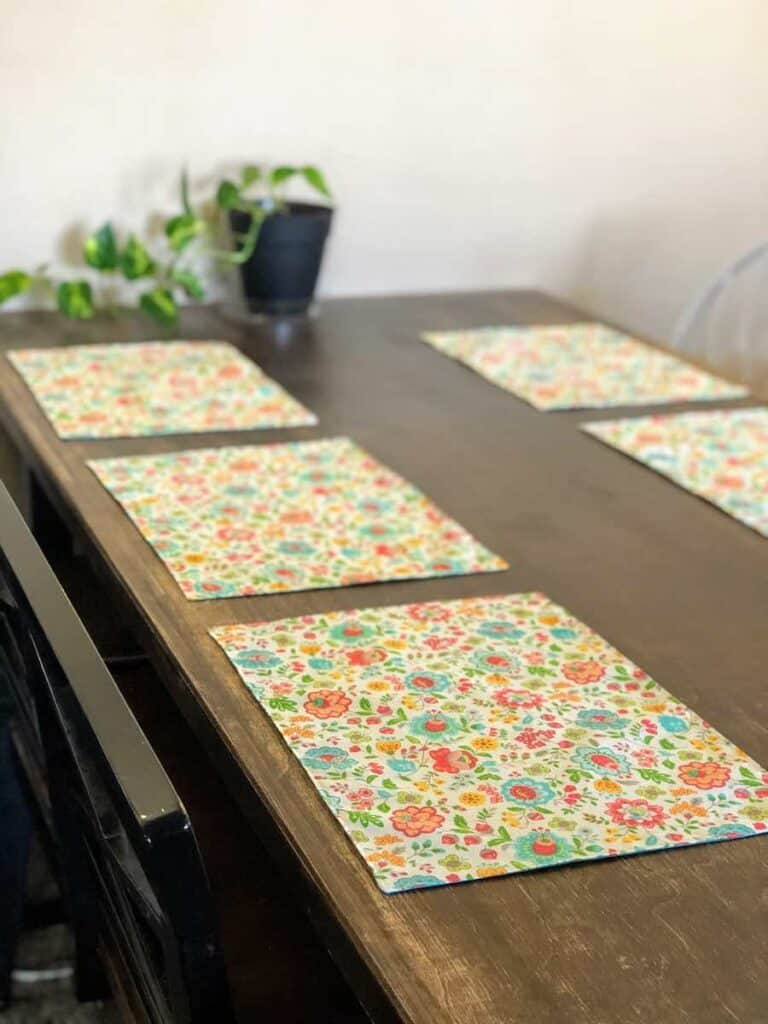 Cute and simple DIY Reversible Placemats easy Sewing project 